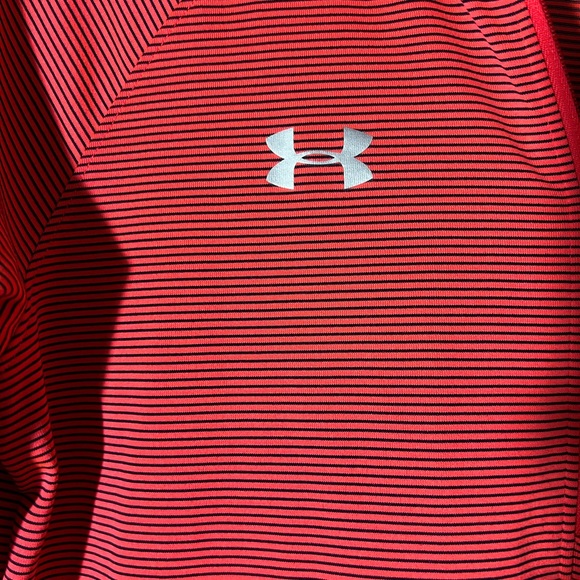 Under Armour XS Long Sleeve Quarter Zip Shirt - Picture 3 of 3
